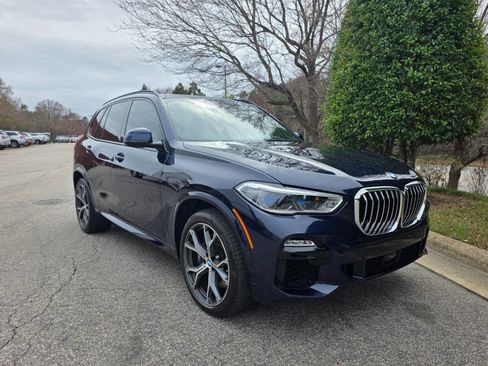 Used 2020 BMW X5 xDrive40i w/ M Sport Package image 7