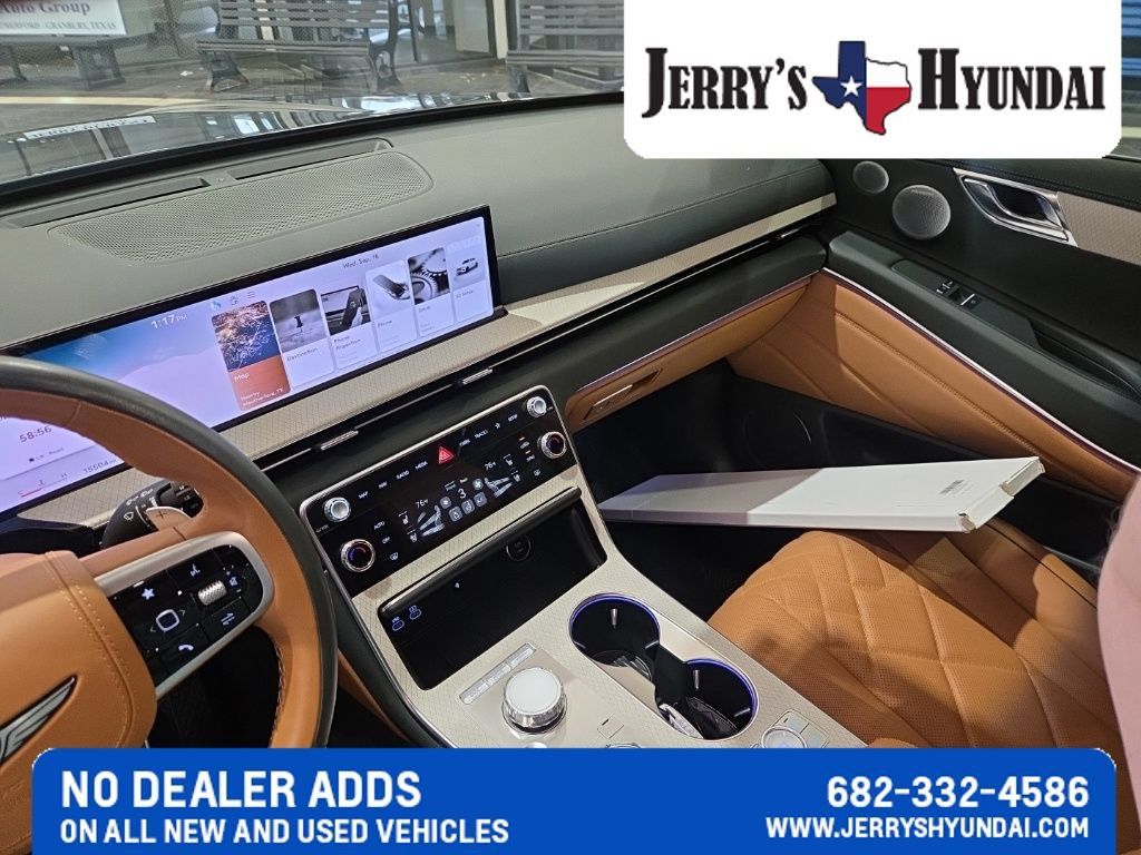 Certified 2025 Genesis GV80 3.5T Prestige AWD/4WD image 15