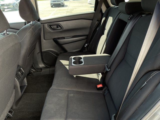 Used 2024 Nissan Rogue S FWD image 20