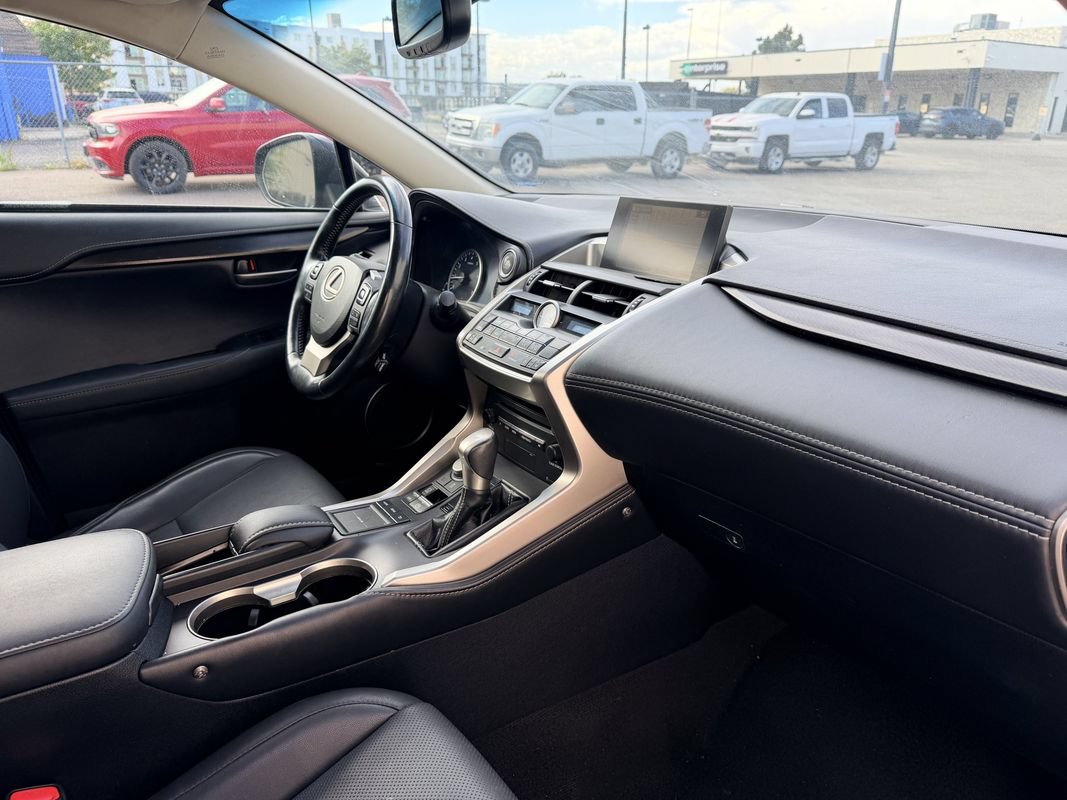 Used 2017 Lexus NX 200t AWD w/ Premium Package image 12
