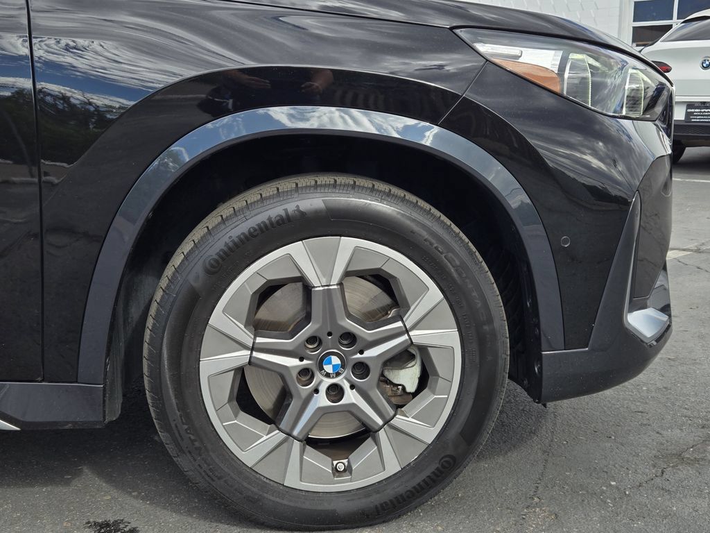 Certified 2024 BMW X1 xDrive28i w/ Technology Package AWD/4WD image 11
