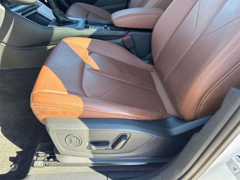 Used 2022 Audi Q3 2.0T Premium Plus image 19