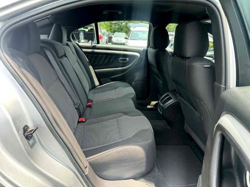 Used 2016 Ford Taurus SEL image 16