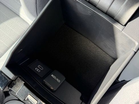 Certified 2024 Toyota Corolla SE w/ SE Premium Package image 24