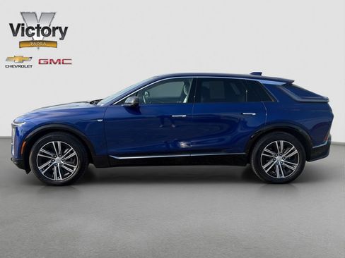 Used 2024 Cadillac Lyriq Luxury AWD/4WD image 3