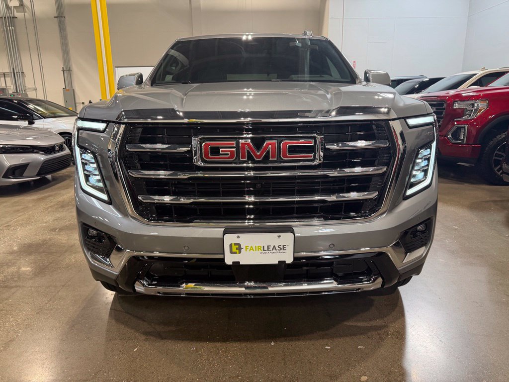 Used 2026 GMC Yukon Elevation w/ Elevation Premium Package RWD image 2