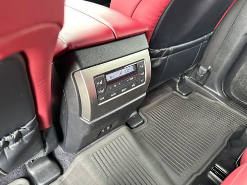 Used 2022 Lexus GX 460 Premium w/ Premium Package AWD/4WD image 30