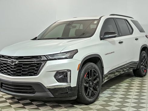 Used 2023 Chevrolet Traverse Premier w/ Redline Edition AWD/4WD image 5