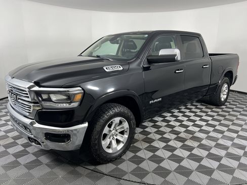 Used 2020 RAM 1500 Laramie AWD/4WD image 8