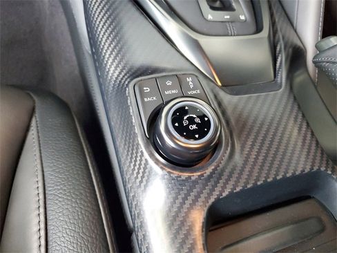 Used 2023 Nissan GT-R Premium image 25