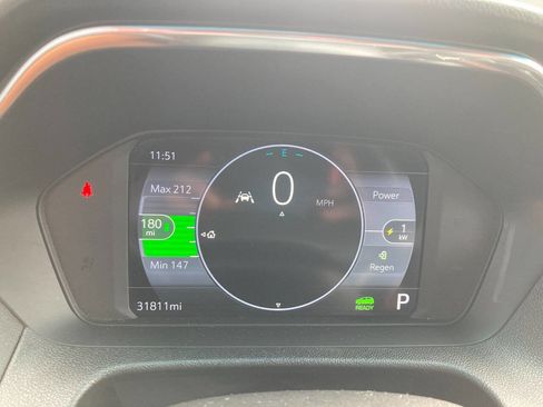 Used 2022 Chevrolet Bolt LT w/ Infotainment Package image 15