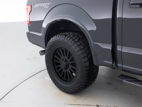 Used 2016 Ford F150 XLT w/ Equipment Group 302A Luxury image 21