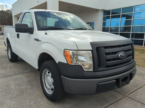 Used 2011 Ford F150 XL w/ Trailer Tow Pkg image 1