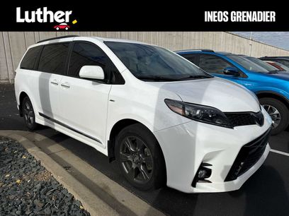 Used 2020 Toyota Sienna SE