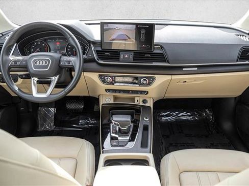 Used 2023 Audi Q5 2.0T Premium w/ Convenience Package AWD/4WD image 20