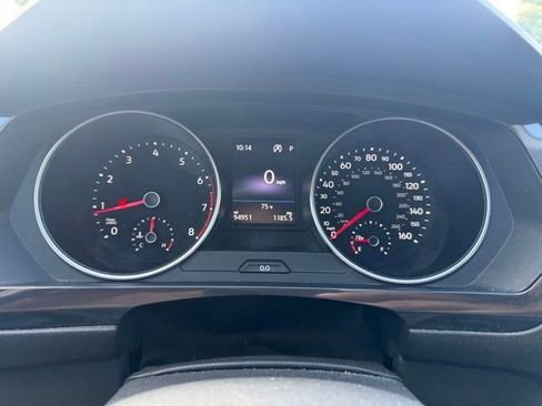 Used 2019 Volkswagen Tiguan SE image 30