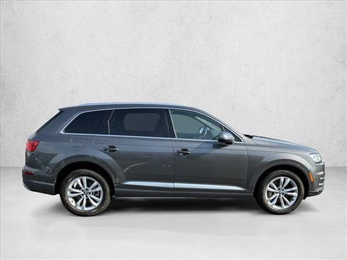 Used 2018 Audi Q7 3.0T Premium Plus w/ Premium Plus Package AWD/4WD image 4