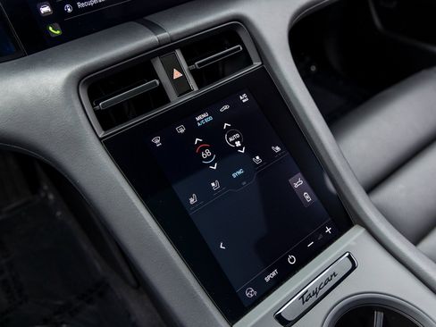 Certified 2023 Porsche Taycan 4 Cross Turismo image 32