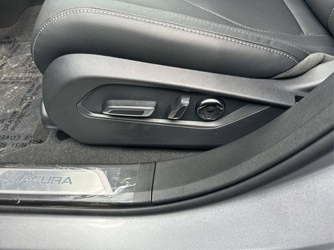 New 2026 Acura RDX SH-AWD image 17