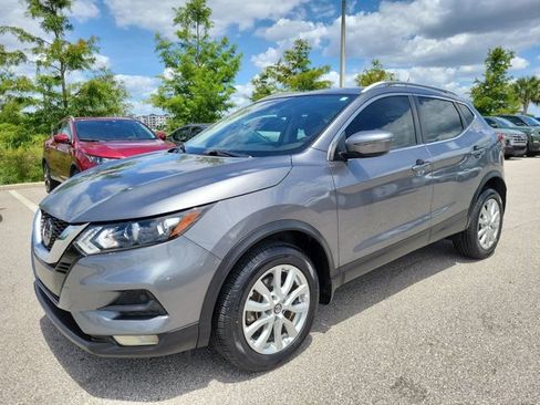 Certified 2021 Nissan Rogue Sport SV FWD image 6