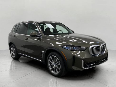 New 2026 BMW X5 xDrive50e AWD/4WD image 1
