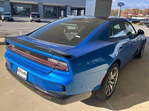 New 2026 Dodge Charger Daytona Scat Pack w/ Track Package AWD/4WD image 23
