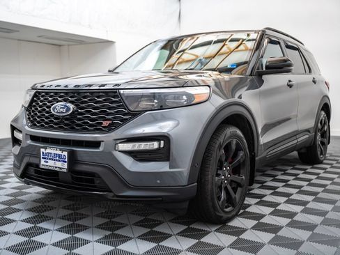 Used 2023 Ford Explorer ST w/ Equipment Group 401A AWD/4WD image 3