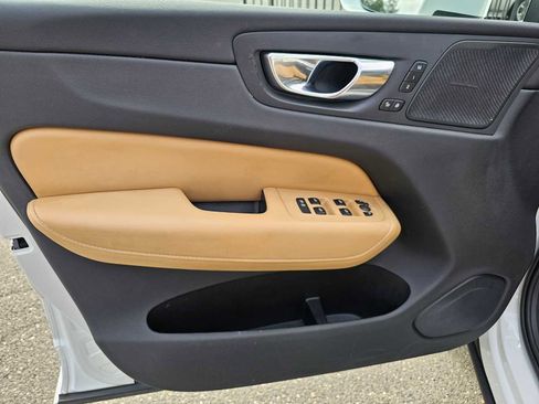 Used 2021 Volvo XC60 T5 Inscription w/ Protection Package Premier image 24