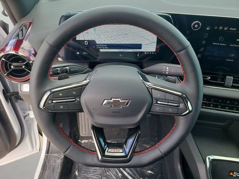 New 2026 Chevrolet Equinox RS image 25