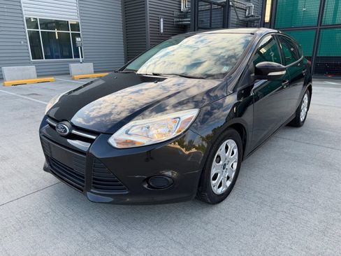 Used 2013 Ford Focus SE FWD image 15