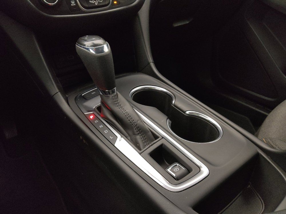 Used 2020 Chevrolet Equinox LT AWD/4WD image 26