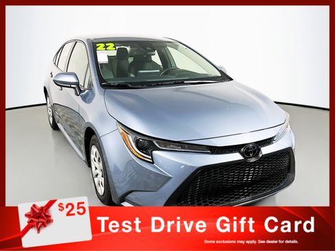 Used 2022 Toyota Corolla LE image 1
