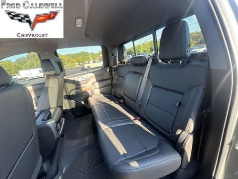 Used 2020 Chevrolet Silverado 1500 LT Trail Boss AWD/4WD image 30