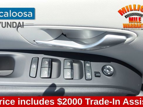 Used 2024 Hyundai Tucson SEL w/ Convenience Package FWD image 13