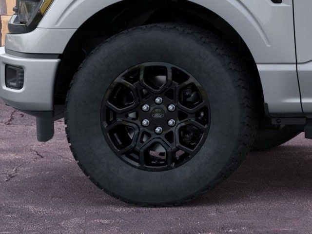 New 2026 Ford F150 XLT w/ XLT Black Appearance Package AWD/4WD image 19