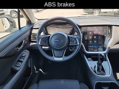 Used 2025 Subaru Outback Premium AWD/4WD image 23