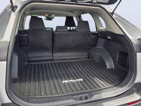 Used 2020 Toyota RAV4 LE w/ All Weather Liner Package AWD/4WD image 14