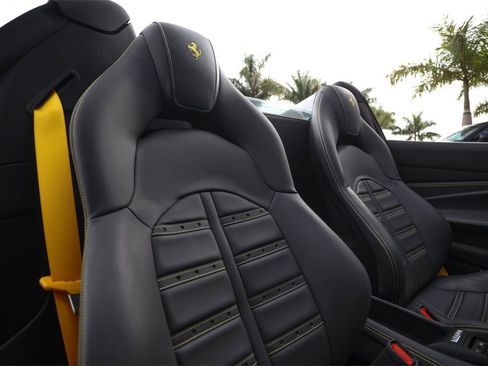 Certified 2022 Ferrari F8 Tributo image 49