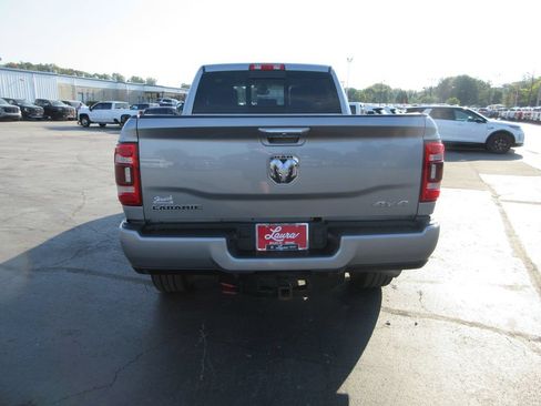 Used 2022 RAM 2500 Laramie AWD/4WD image 7