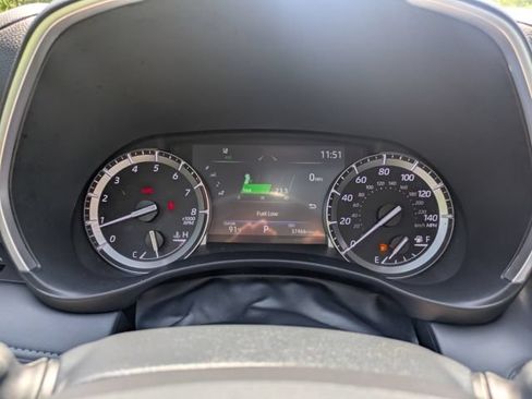 Used 2022 Toyota Highlander XSE AWD/4WD image 24
