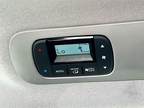 Used 2024 Honda Odyssey Elite image 28
