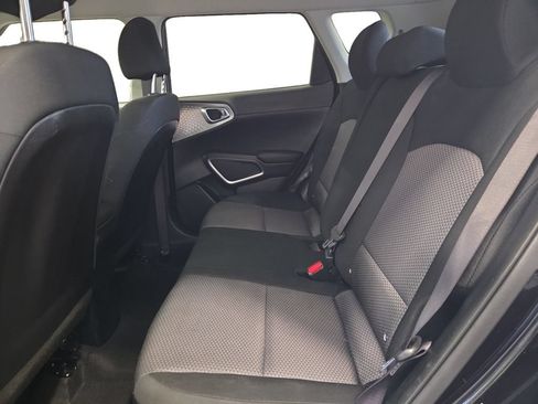 Used 2024 Kia Soul LX w/ Option Group 015 FWD image 23