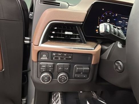 Certified 2025 Chevrolet Tahoe High Country image 22