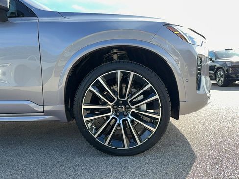 New 2026 Volvo XC90 B6 Ultra image 9