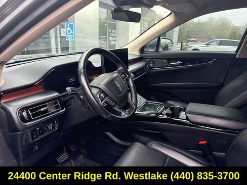 Used 2023 Lincoln Nautilus Reserve w/ Equipment Group 201A AWD/4WD image 10