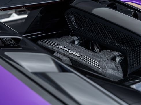 Used 2026 Lamborghini Revuelto AWD/4WD image 15