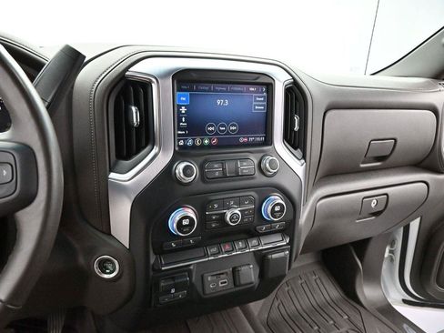 Used 2022 GMC Sierra 1500 SLT AWD/4WD image 18