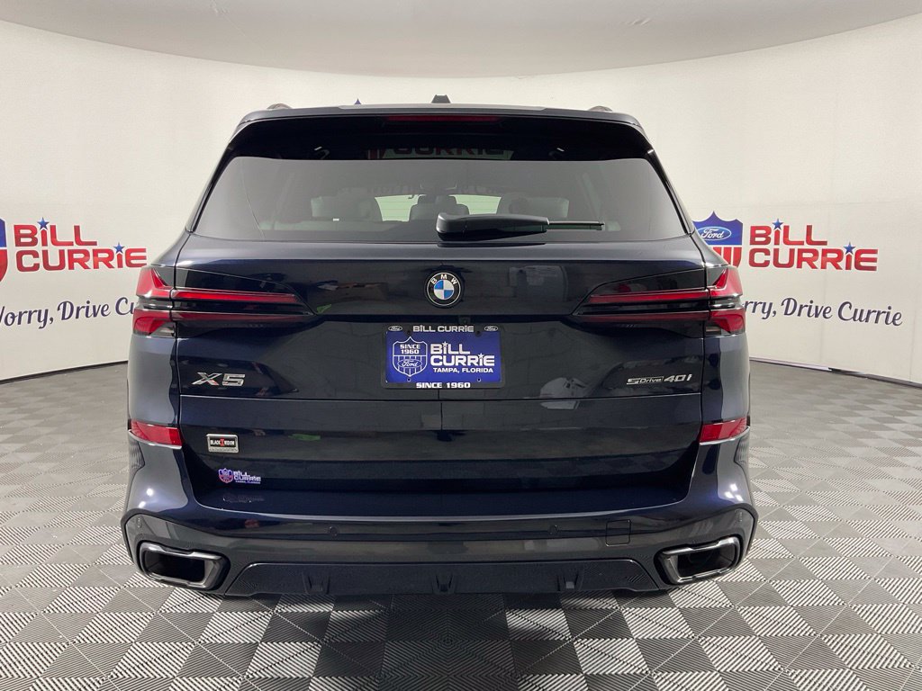 Used 2025 BMW X5 sDrive40i w/ M Sport Package RWD image 4