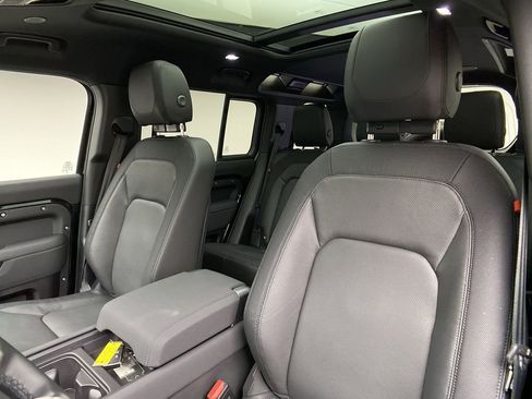 Certified 2023 Land Rover Defender 110 X-Dynamic SE image 7