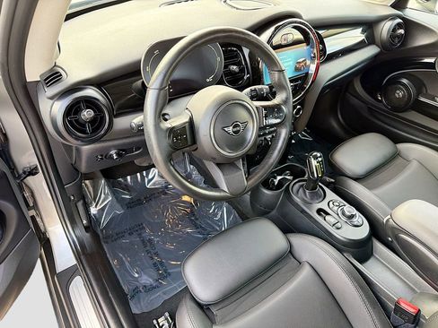 Used 2024 MINI Cooper SE image 24